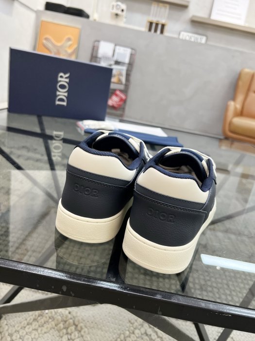 Кросівки чоловічі фото 8