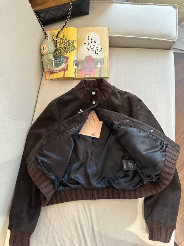 Куртка шкіряна жіноча фото 7
