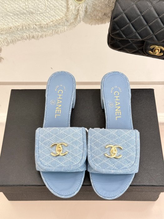 Босоножки фото 4