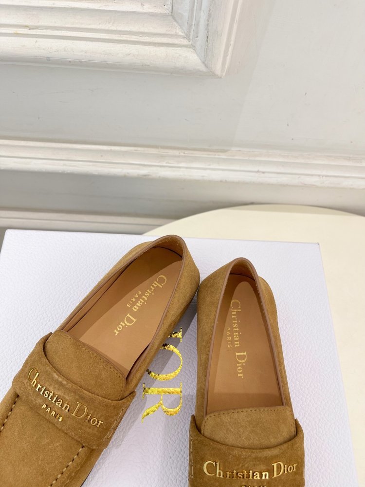 Лоферы женские фото 8