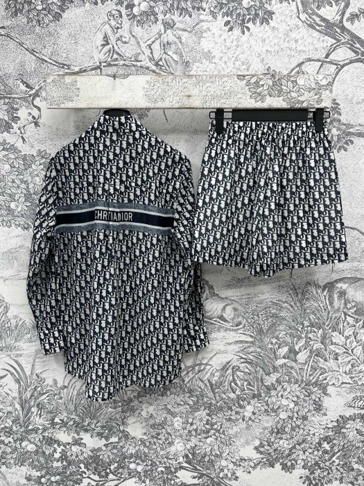 Costume female фото 7