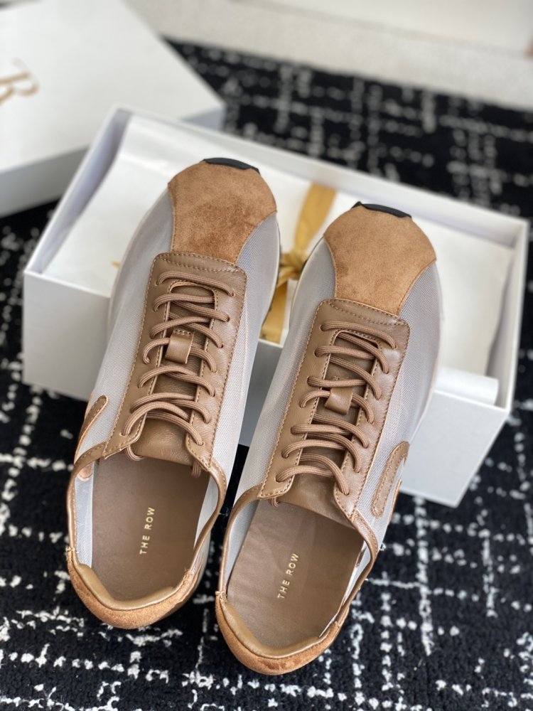 Кросівки жіночі фото 3