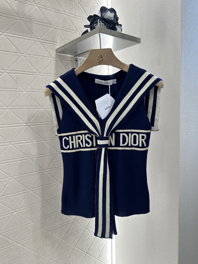 Кофта женская