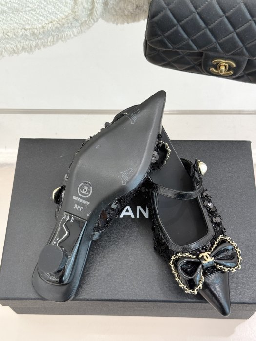 Босоножки фото 9