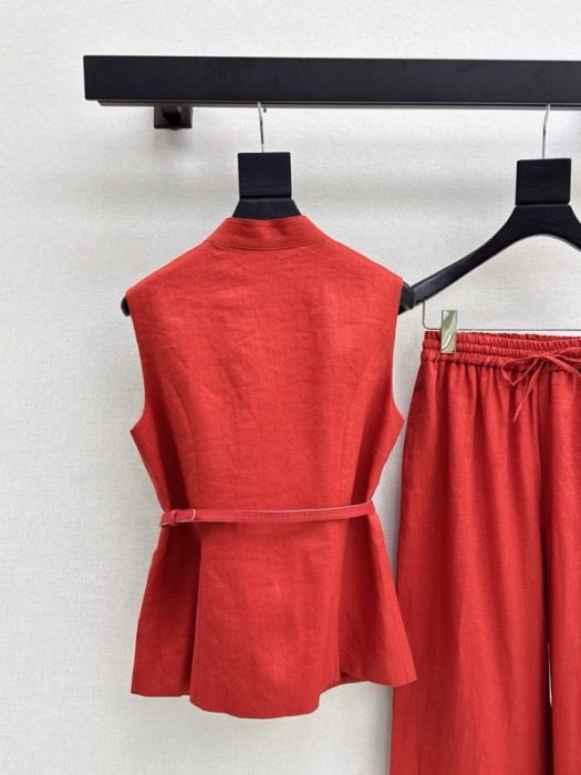 Костюм женский фото 6