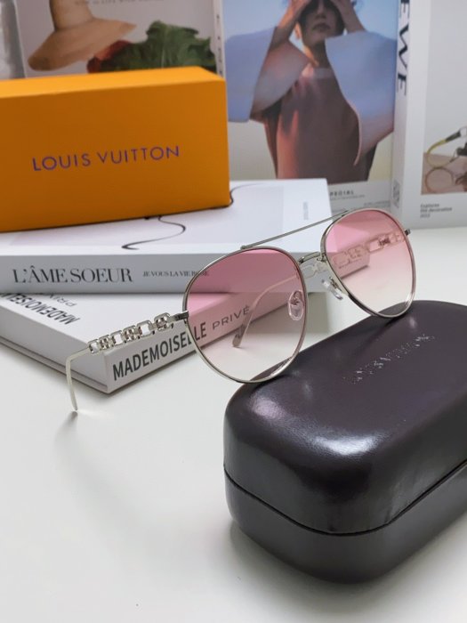 Очки солнцезащитные фото 8