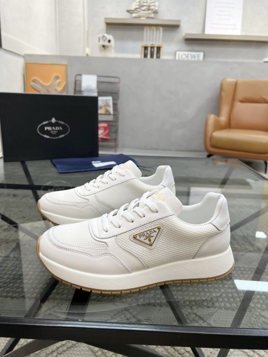 Кроссовки мужские