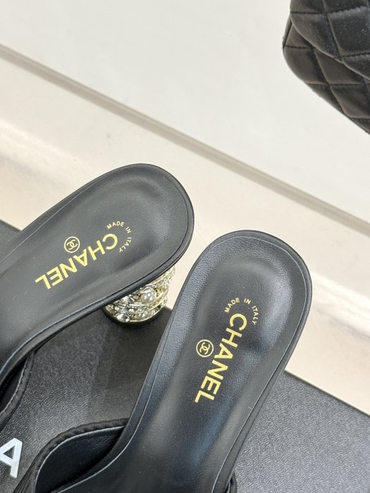 Босоножки фото 8