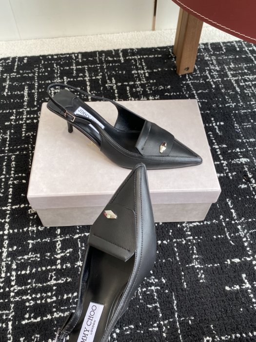 Босоножки фото 5