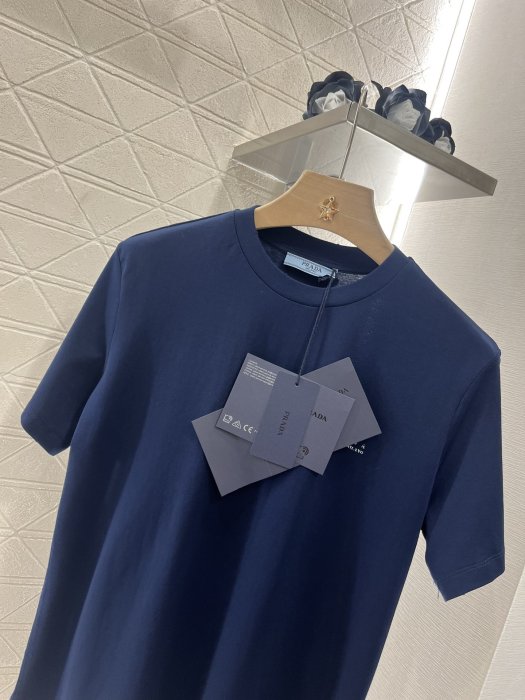 Футболка женская фото 3