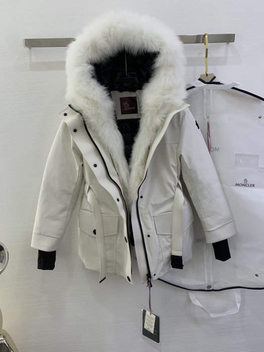 Down jacket фото 4