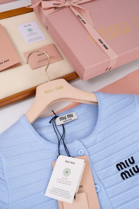 Футболка женская фото 9