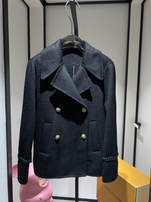 Wool women's coat