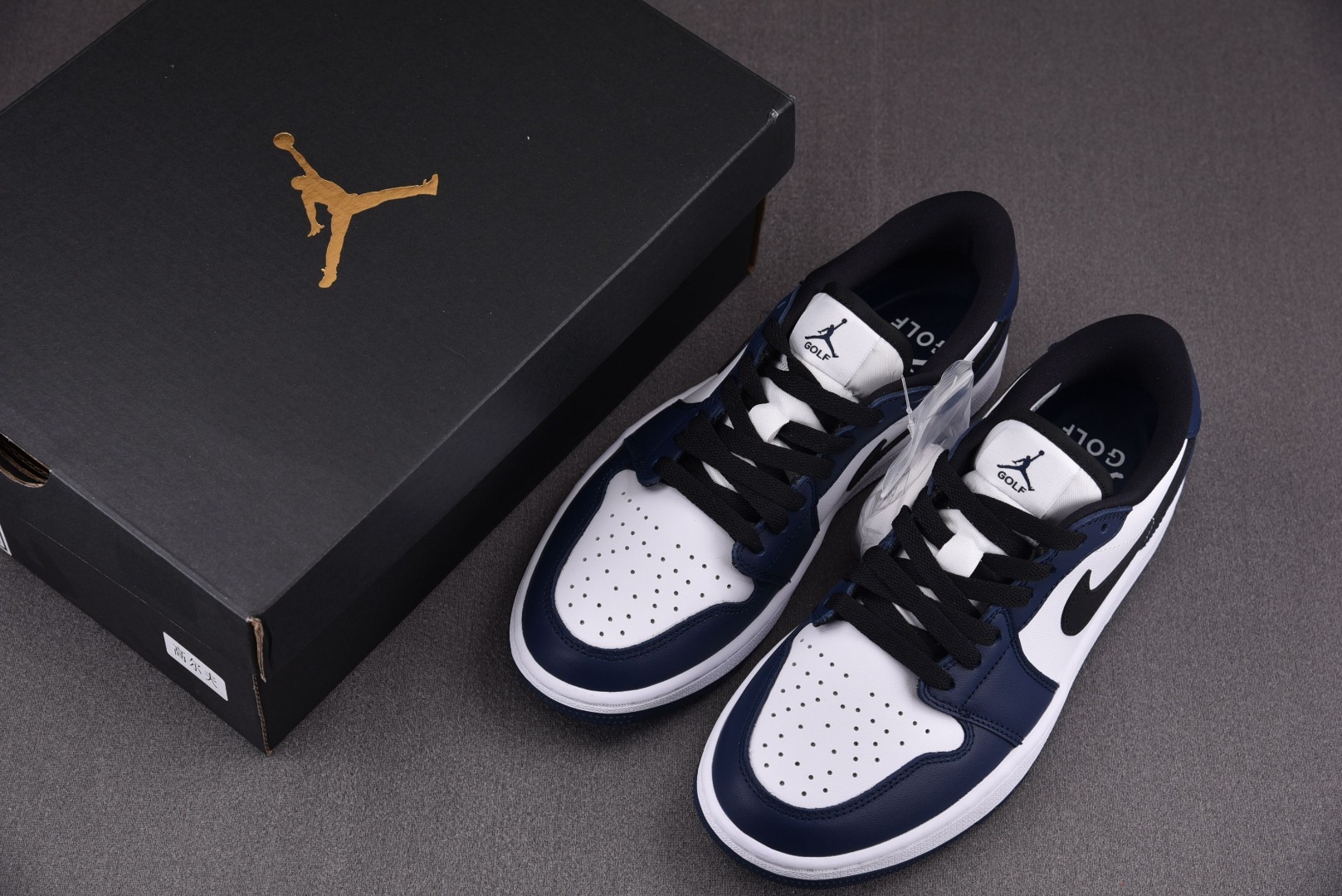 Sneakers Air Jordan 1 Retro Low Golf Midnight Navy - DD9315-104 фото 7