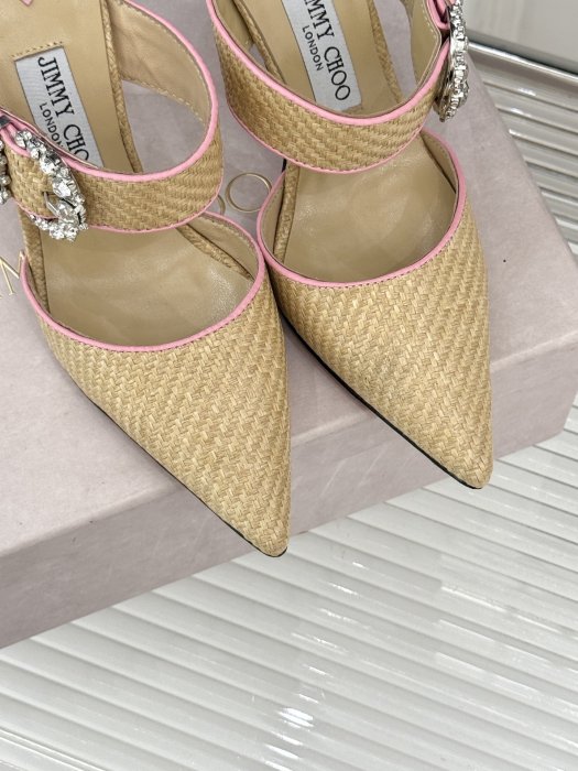 Босоножки фото 7