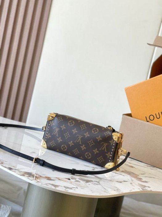 Сумка женская Slim Trunk M13147 23 см