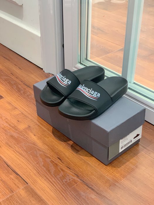 Шлепанцы фото 5