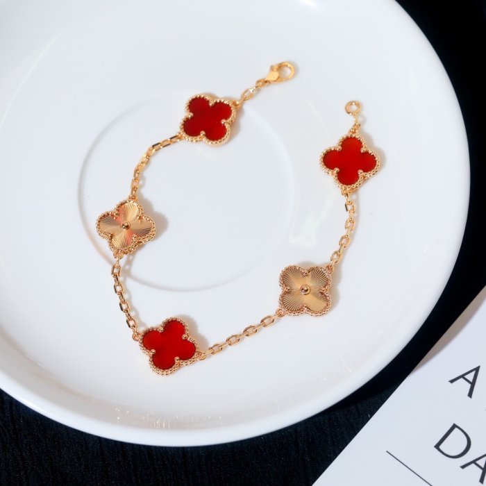 A bracelet фото 15