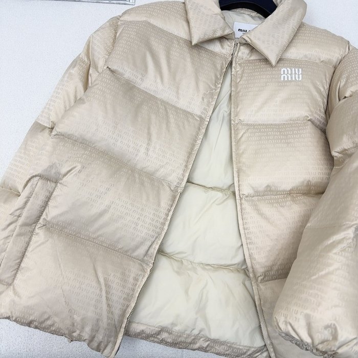 Down jacket фото 6