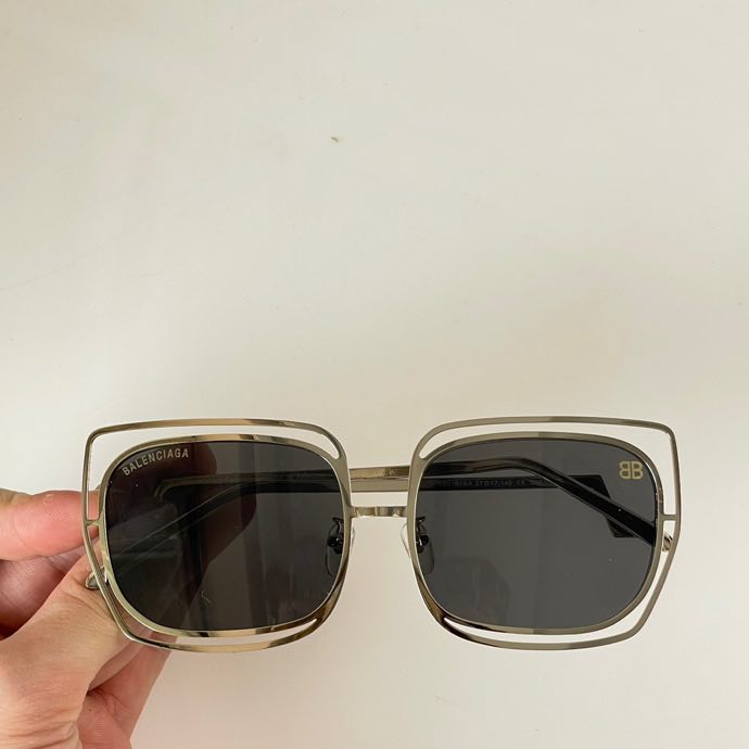Сонцезахисні окуляри BB0163SA