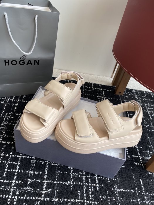 Сандалии женские фото 3