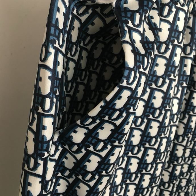 Костюм женский фото 5