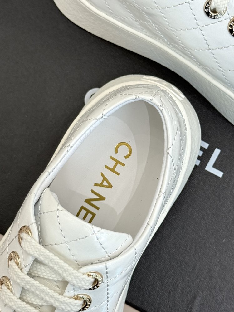 Shoes women's on platform 35 mm фото 8