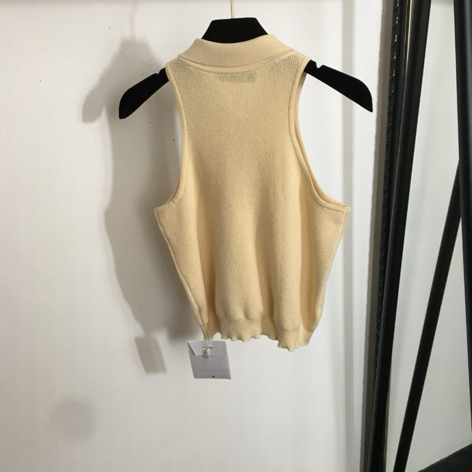 Костюм женский фото 7