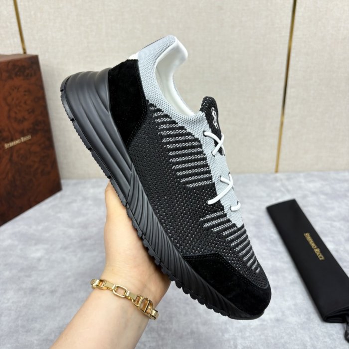 Кросівки фото 6