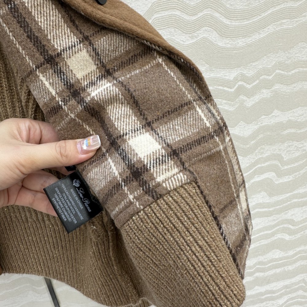 Куртка жіноча фото 8