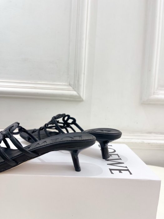 Босоножки фото 8