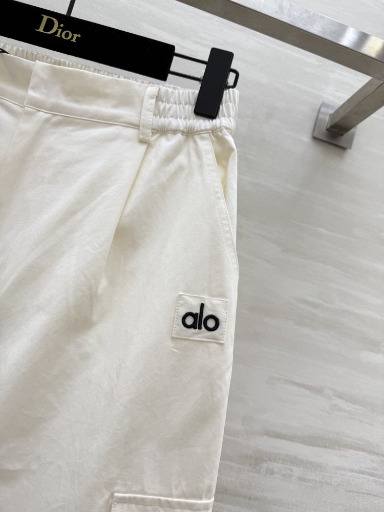 Pants women's фото 3