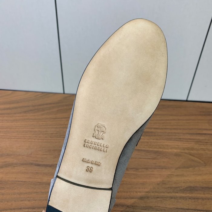 Лоферы женские фото 8