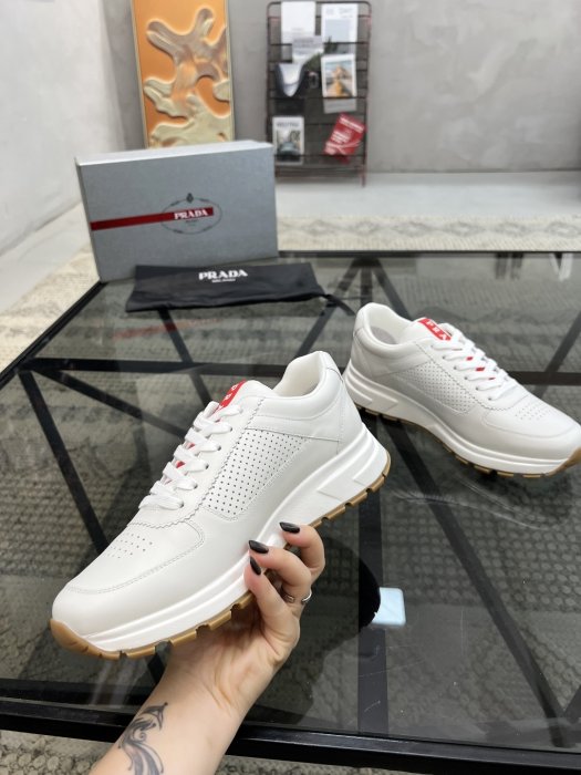 Кросівки чоловічі фото 4