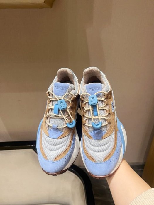 Кроссовки фото 2