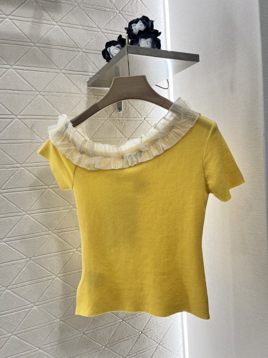 Футболка женская фото 2