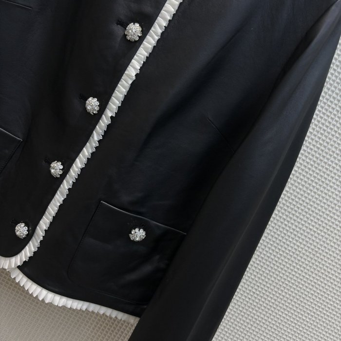 Jacket women's leather фото 5