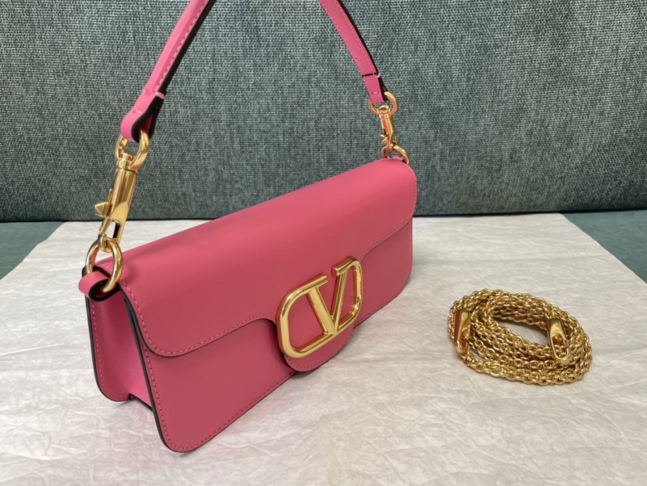A bag women's Valentino Garavani Mini Loco 27 cm фото 7