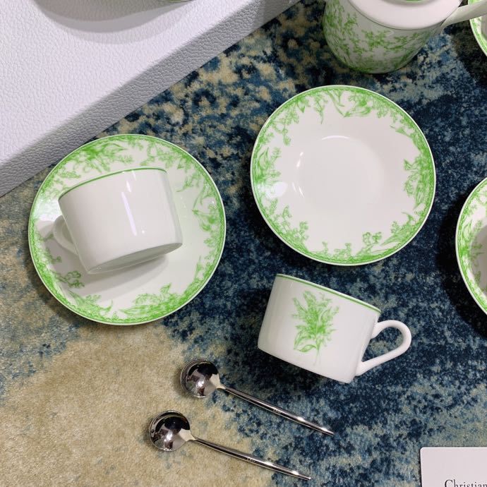 Tea service of bone porcelain Lily of the valley Series фото 8