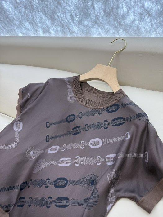 Футболка женская фото 7