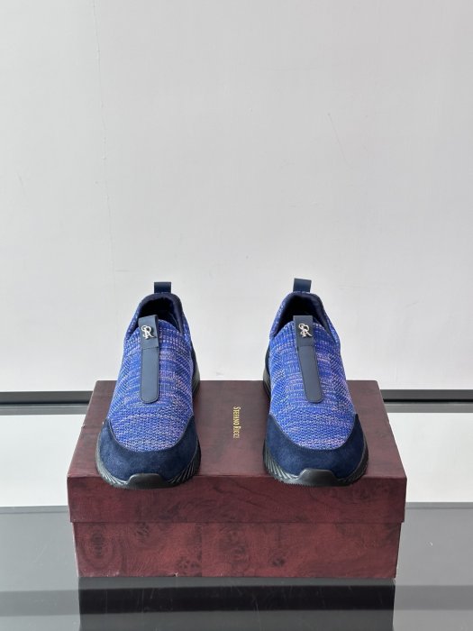 Кроссовки фото 2