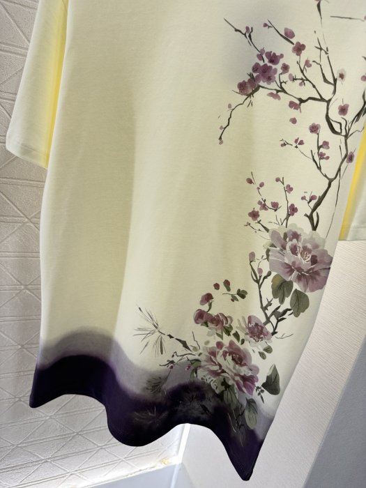 Футболка женская фото 5