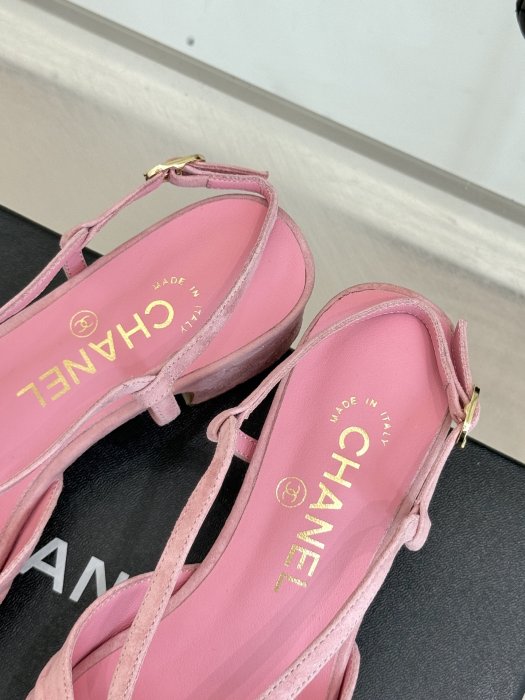 Босоножки фото 8