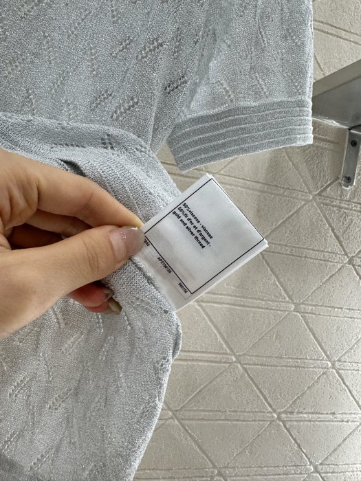 T-shirt women's фото 9