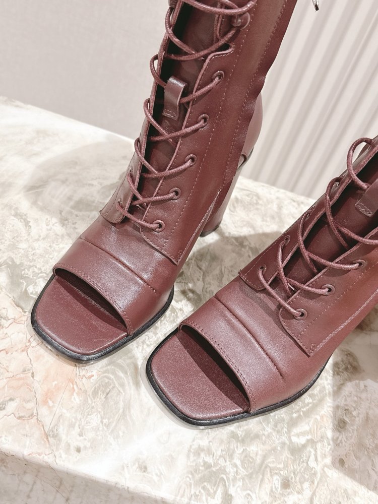 Кожаные ботильоны с открытым носком фото 4