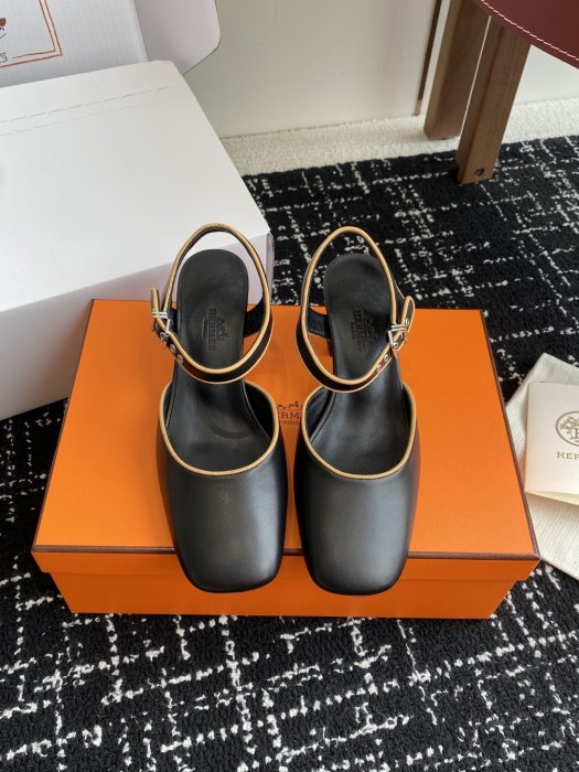 Босоножки Hermes Kamilla