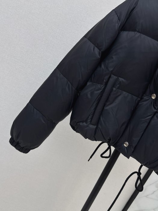 Down jacket фото 6