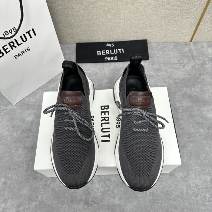 Кроссовки мужские