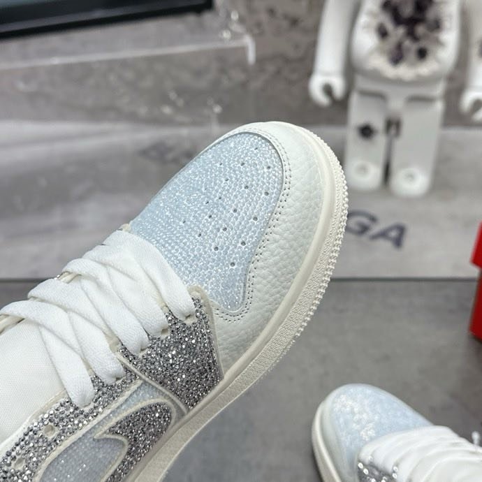 Кроссовки Nike Air Jordan x Gucci фото 3