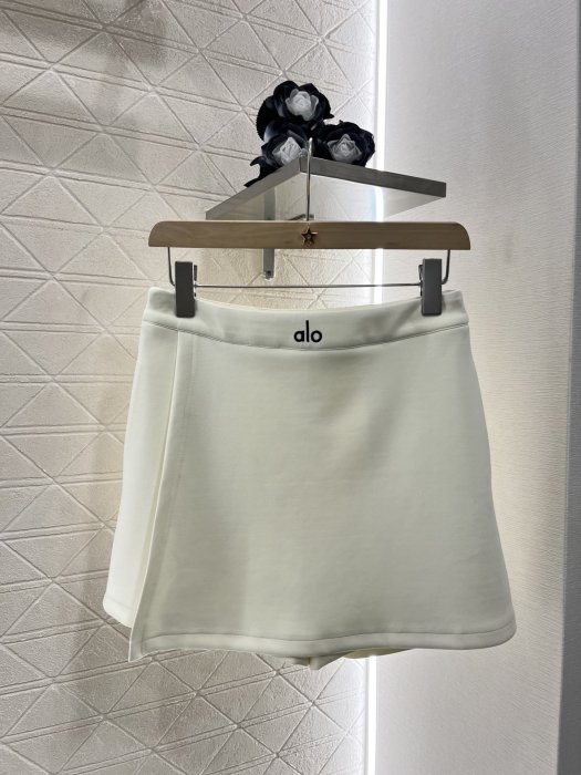 T-shirt women's фото 7